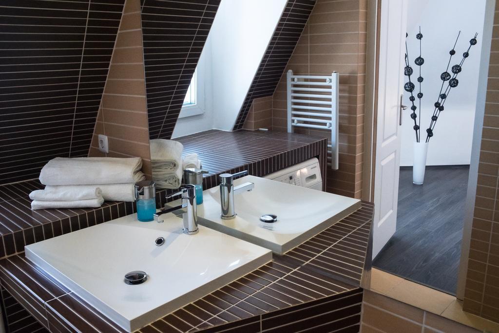 Apartamento Helena With View On St. Stephan's Basilica *